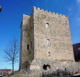 Il castello normanno-svevo di Bagnoli